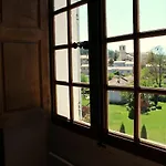 Le Vieux Castel Alojamento de Acomodação e Pequeno-almoço Roumoules